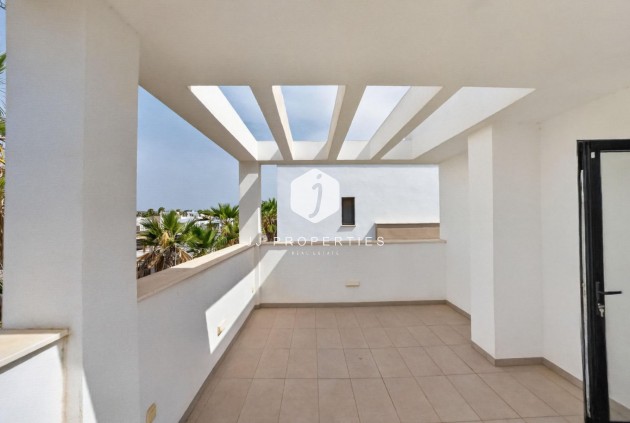 Resale - Chalet -
El Raso - Guardamar del Segura