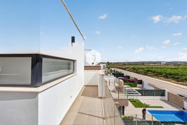 Resale - Chalet -
El Raso - Guardamar del Segura
