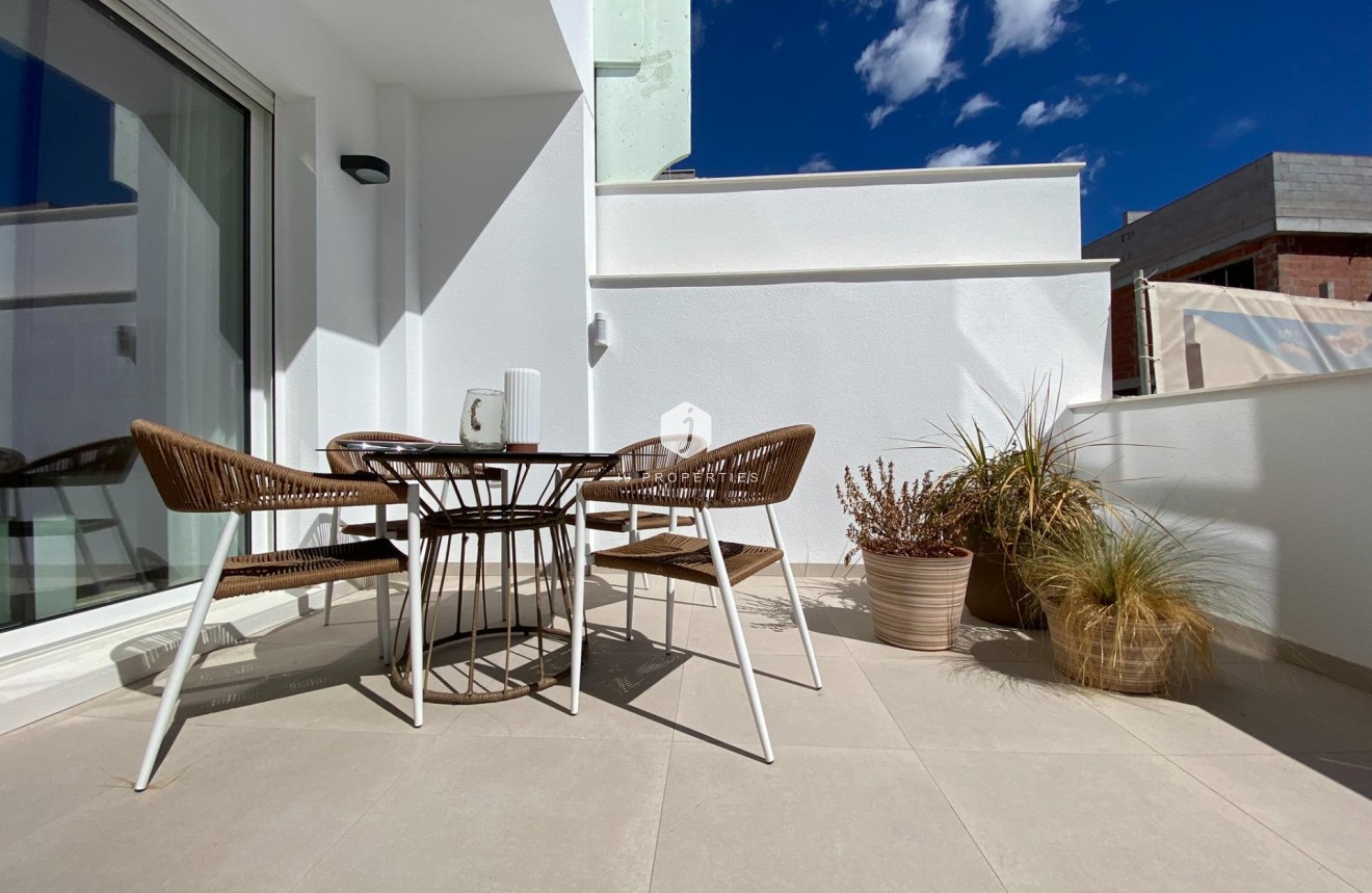 New Build - Bungalow -
Pilar de la Horadada - pueblo