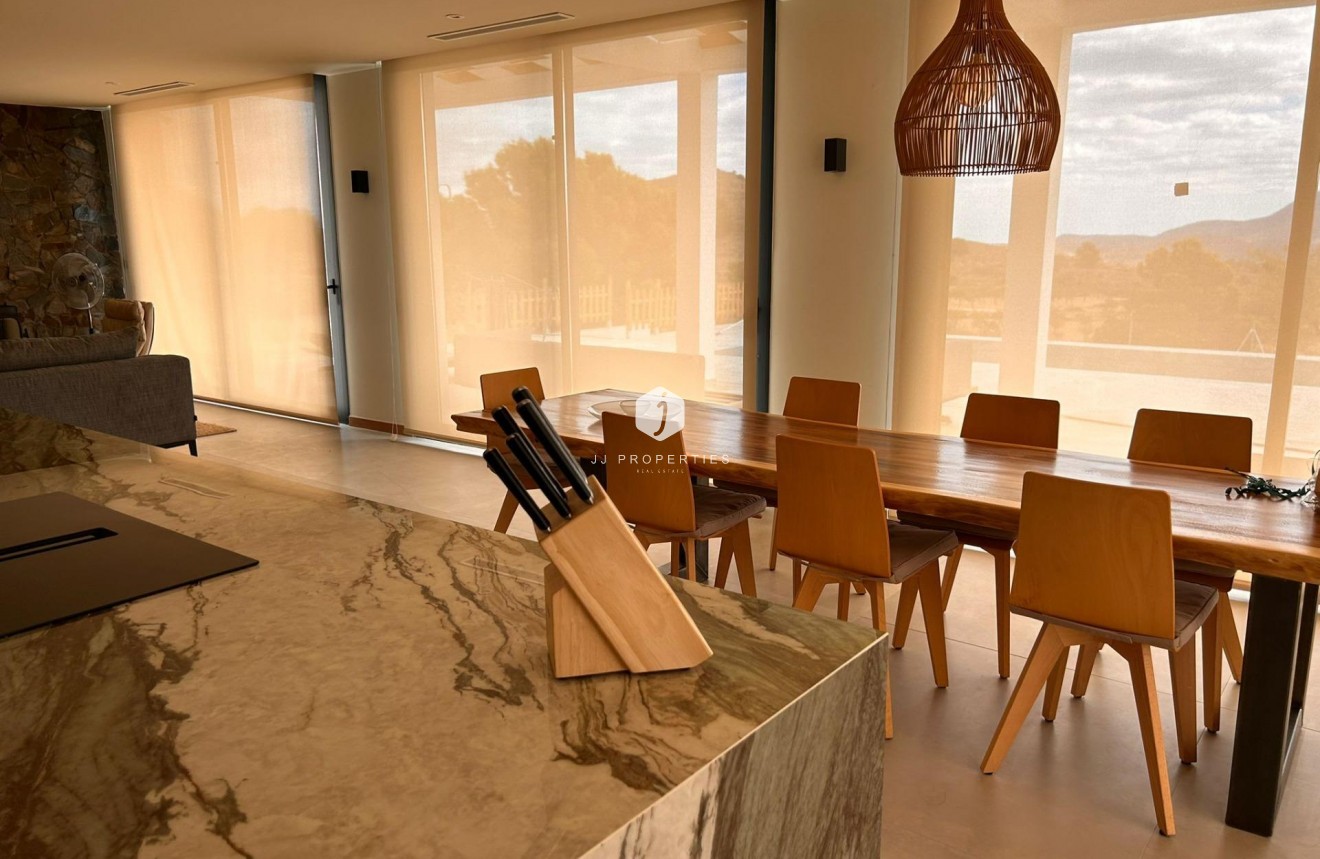 Nouvelle construction - Villa -
Pinoso - Casas Pastor