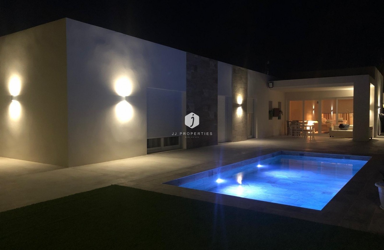 New Build - Villa -
Aspe - urbanizaciones