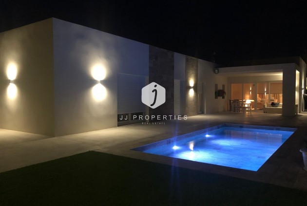 New Build - Villa -
Aspe - urbanizaciones