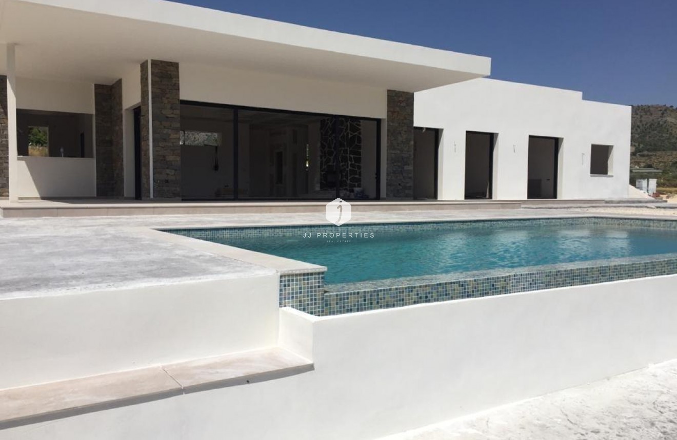 Obra nueva - Villa -
Pinoso - Casas Pastor