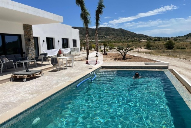 Obra nueva - Villa -
Pinoso - Casas Pastor
