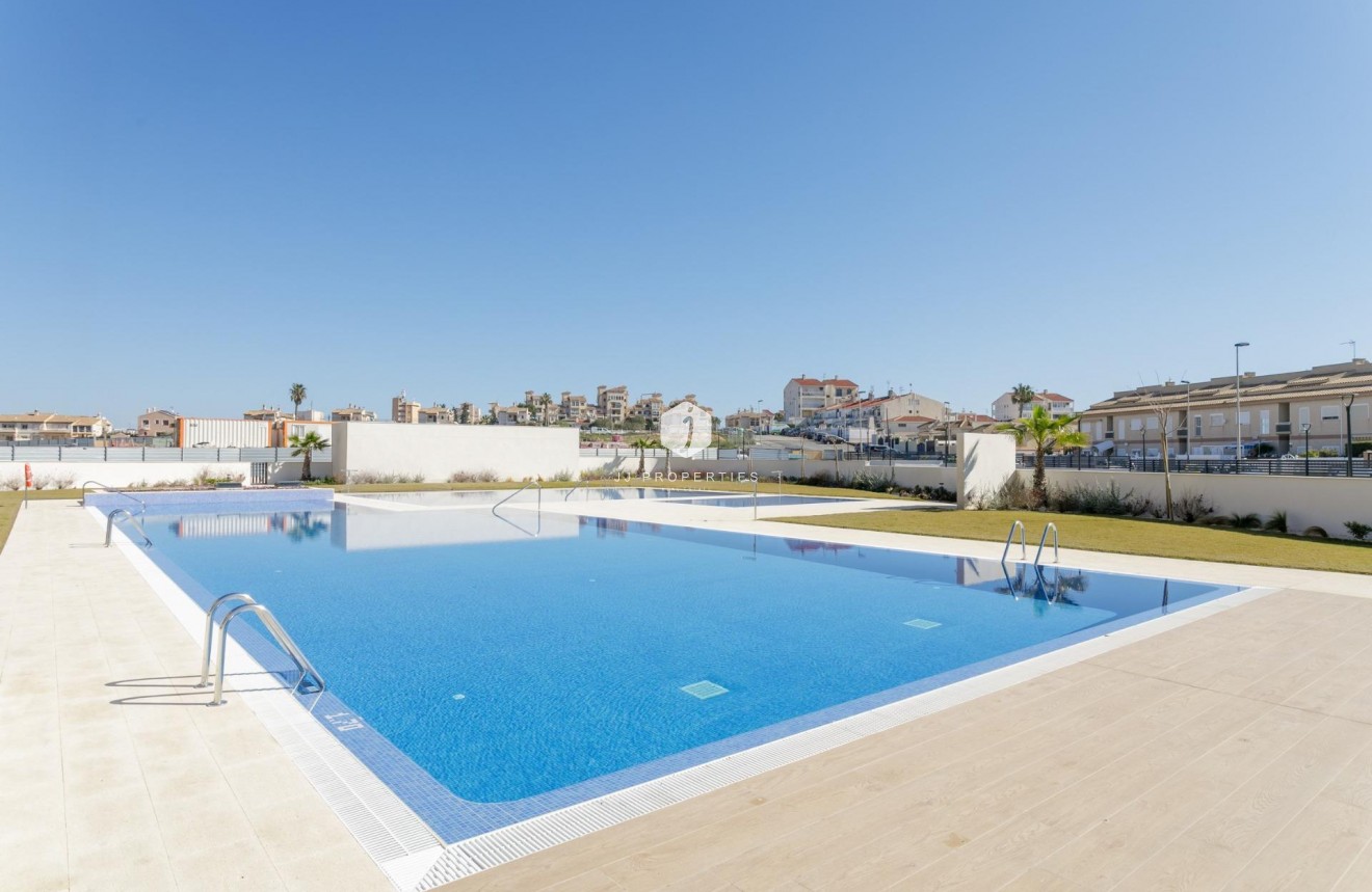 Obra nueva - Apartamento / piso -
Torrevieja - Torreblanca