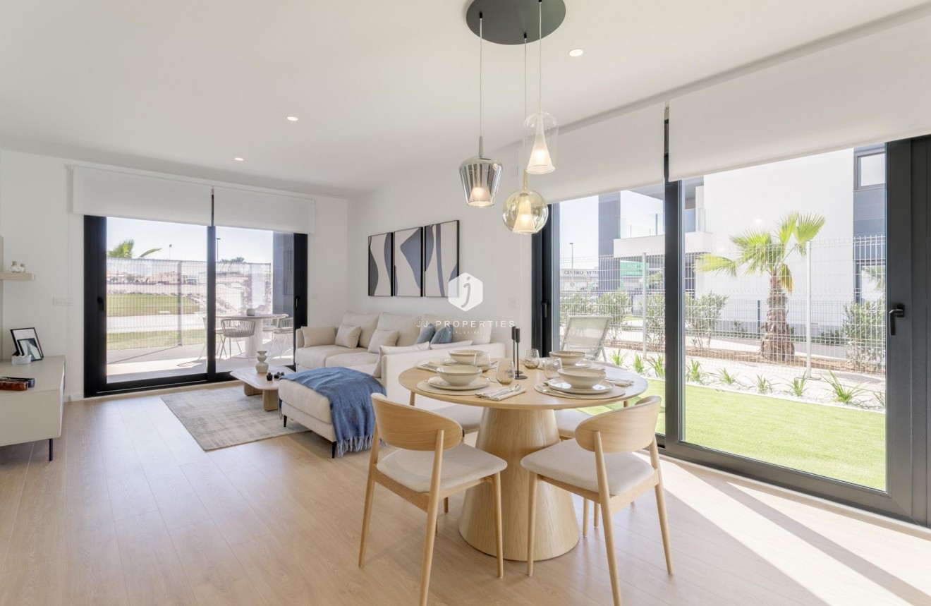 Obra nueva - Apartamento / piso -
Torrevieja - Torreblanca