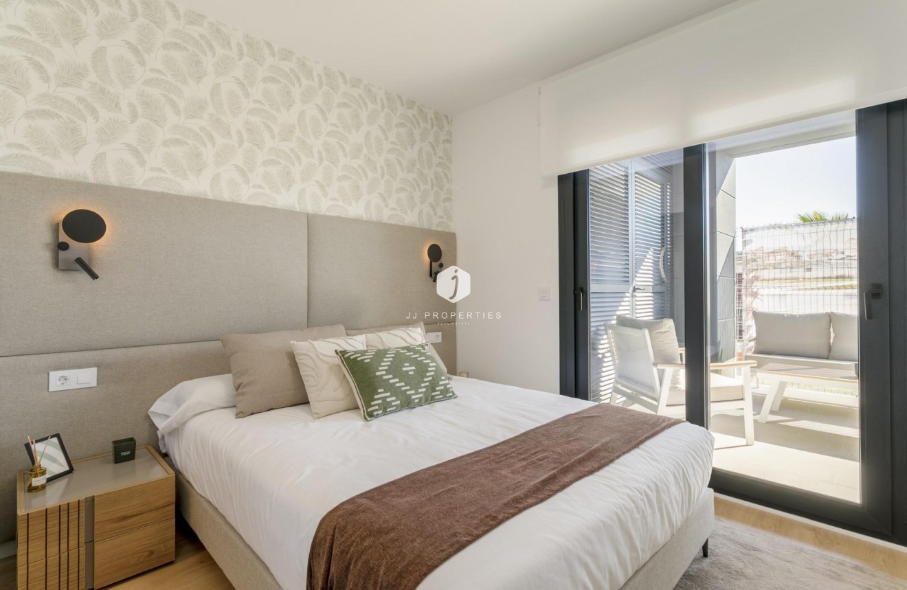 Obra nueva - Apartamento / piso -
Torrevieja - Torreblanca