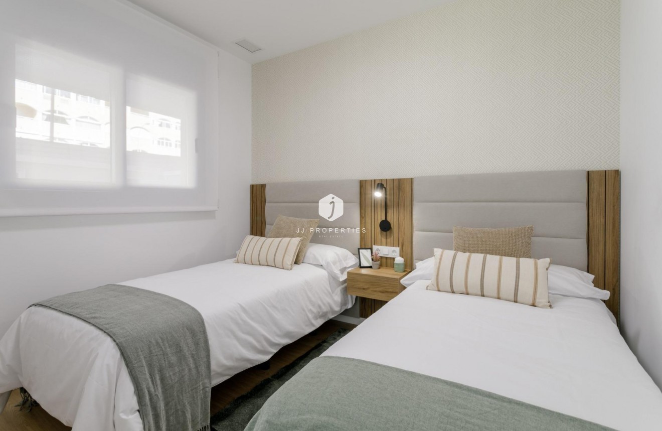 Obra nueva - Apartamento / piso -
Torrevieja - Torreblanca