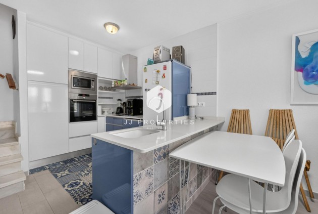 Resale - Townhouse -
Torrevieja - Lago jardin