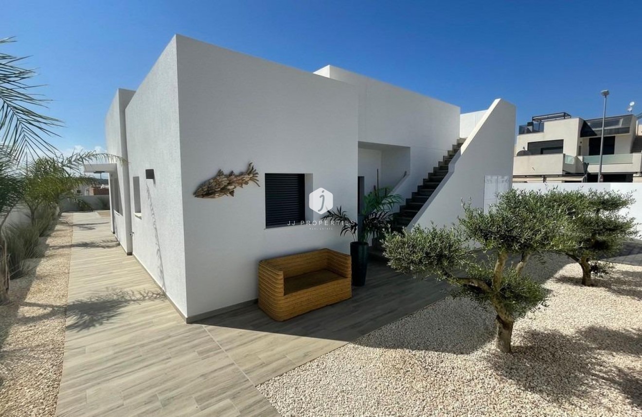 New Build - Villa -
Rafal - polideportivo