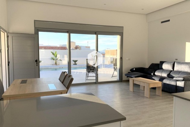 New Build - Villa -
Rafal - polideportivo