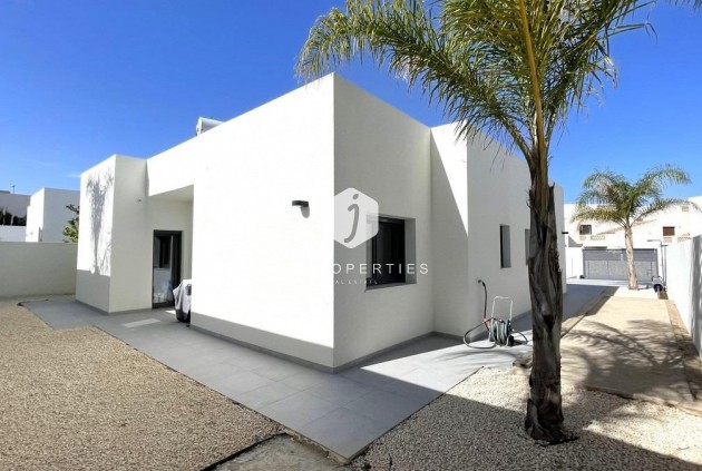 New Build - Villa -
Rafal - polideportivo