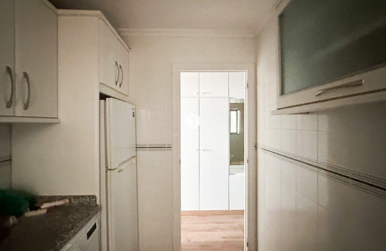 Tweedehands - Appartement / flat -
Torrevieja - Costa Blanca