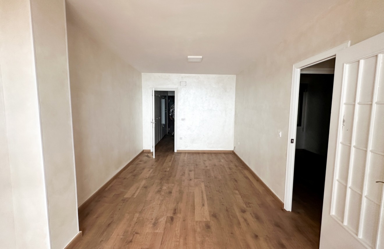 Tweedehands - Appartement / flat -
Torrevieja - Costa Blanca