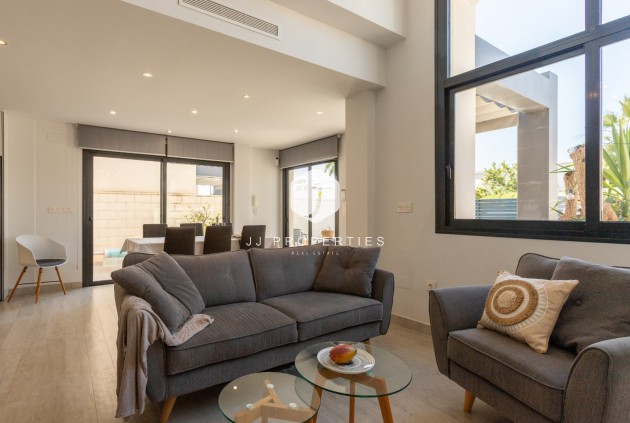 Tweedehands - Villa -
Ciudad Quesada - Costa Blanca