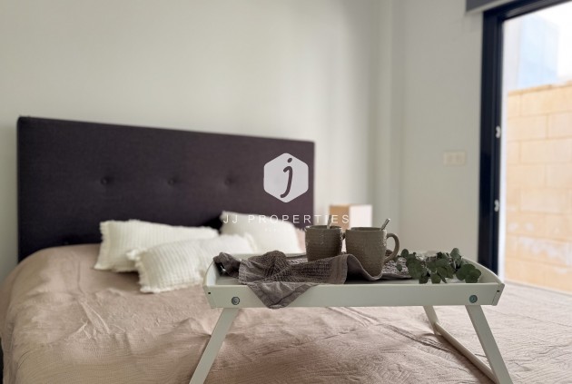 Tweedehands - Villa -
Ciudad Quesada - Costa Blanca