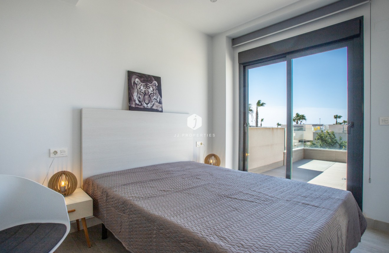 Tweedehands - Villa -
Ciudad Quesada - Costa Blanca