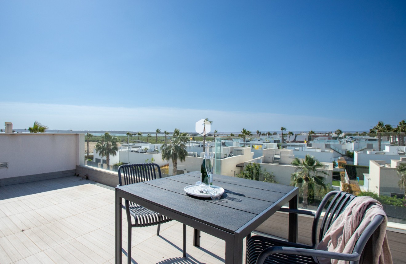 Tweedehands - Villa -
Ciudad Quesada - Costa Blanca