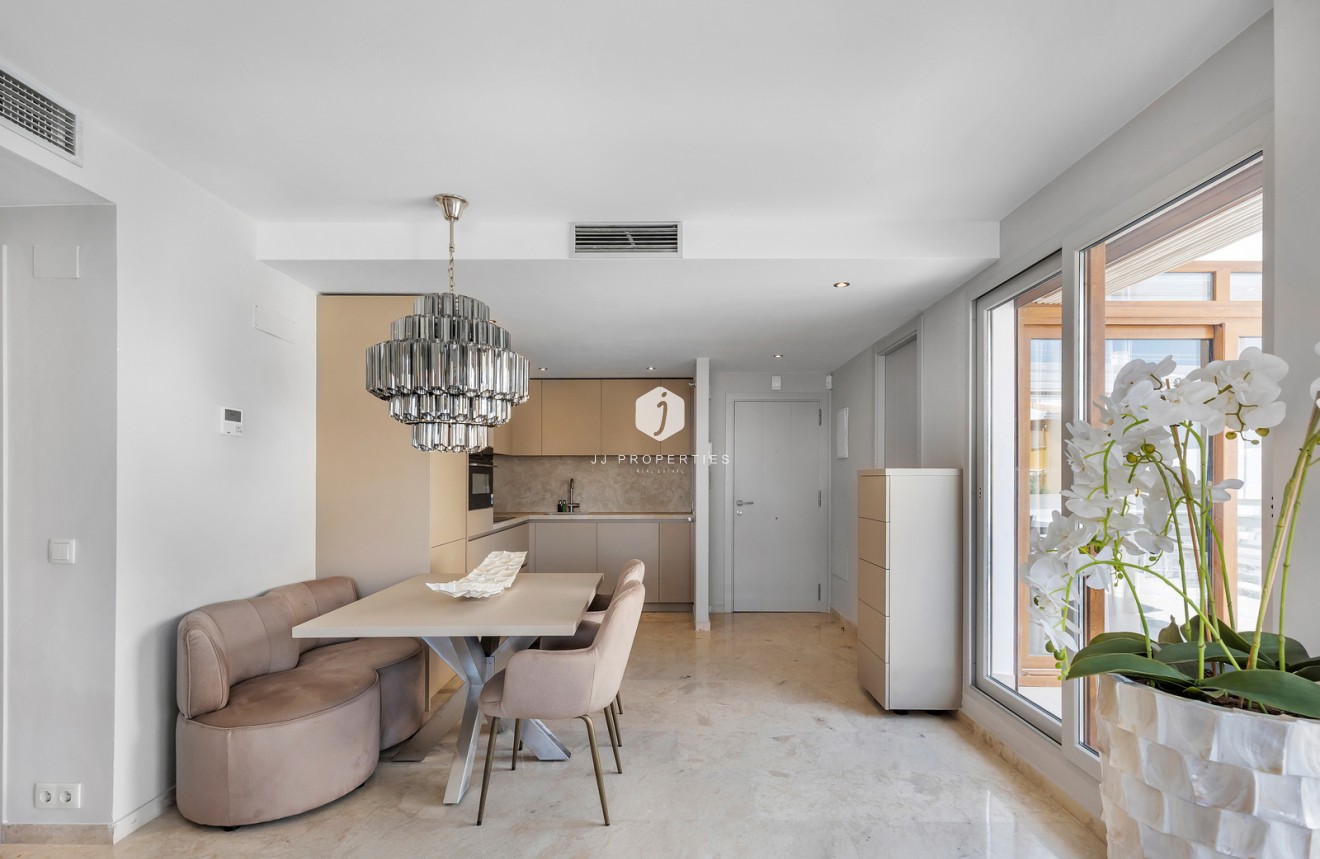Resale - Apartment / flat -
Torrevieja - Costa Blanca