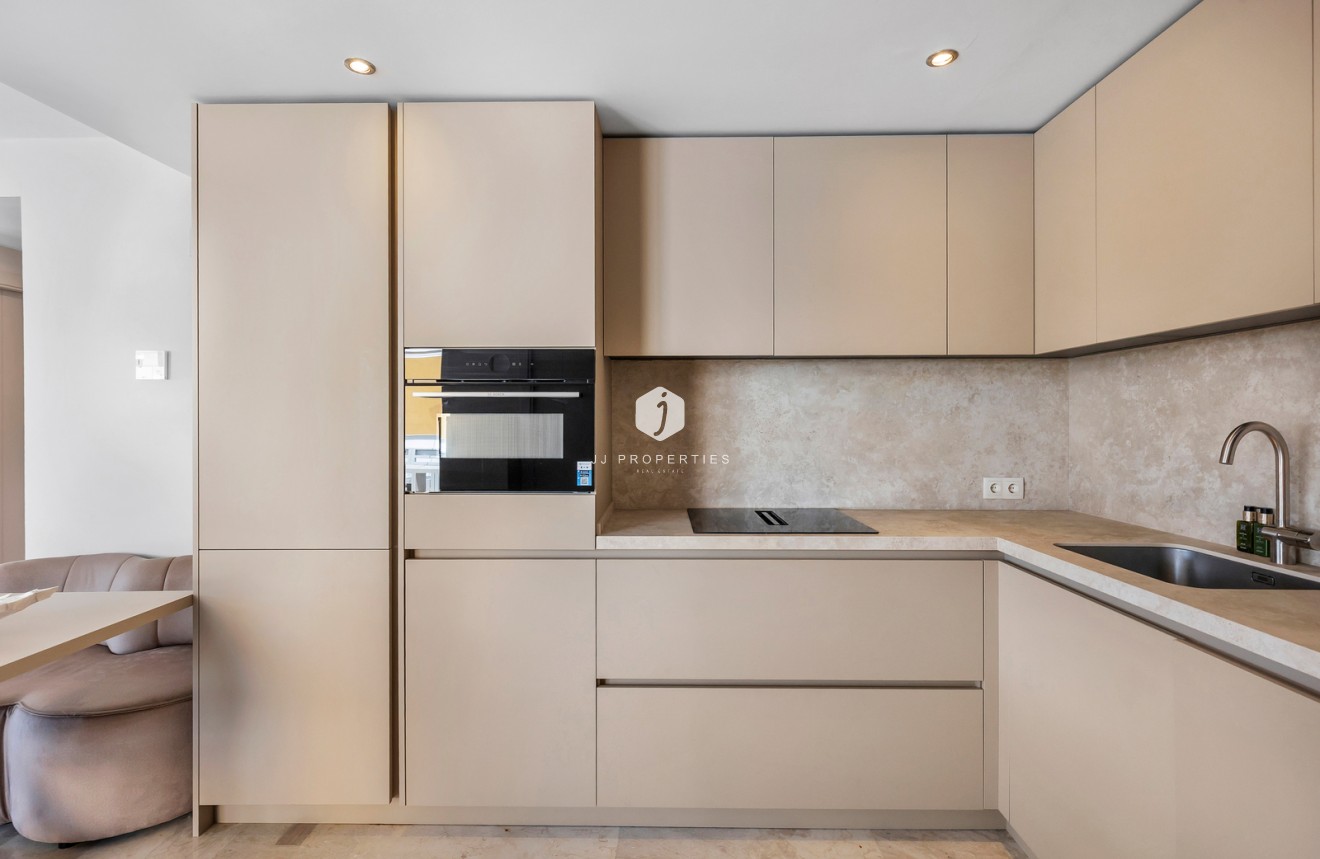 Resale - Apartment / flat -
Torrevieja - Costa Blanca