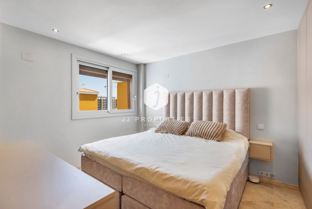 Resale - Apartment / flat -
Torrevieja - Costa Blanca