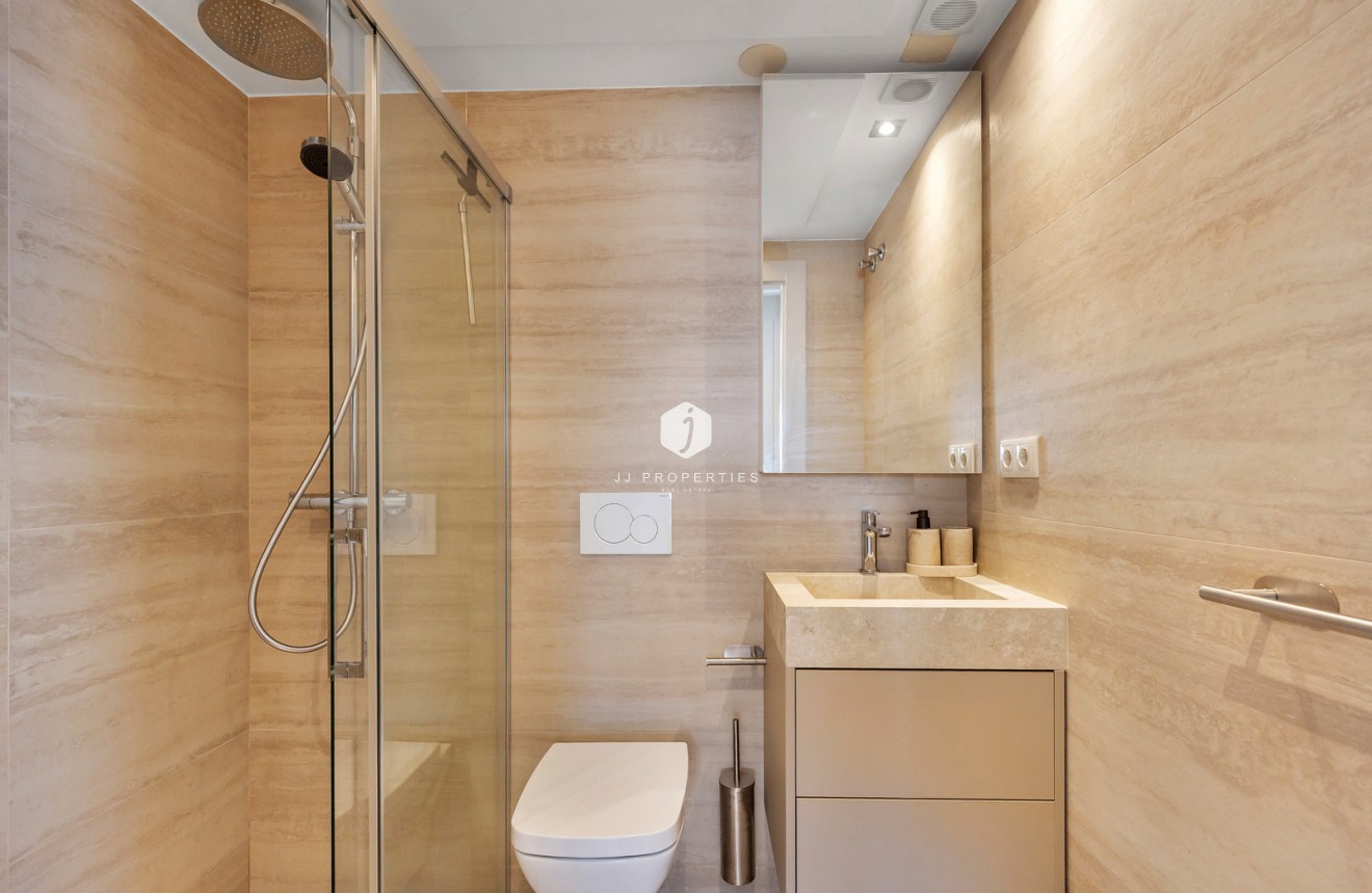 Resale - Apartment / flat -
Torrevieja - Costa Blanca