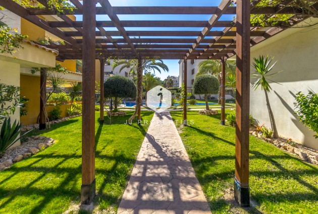 Resale - Apartment / flat -
Torrevieja - Costa Blanca