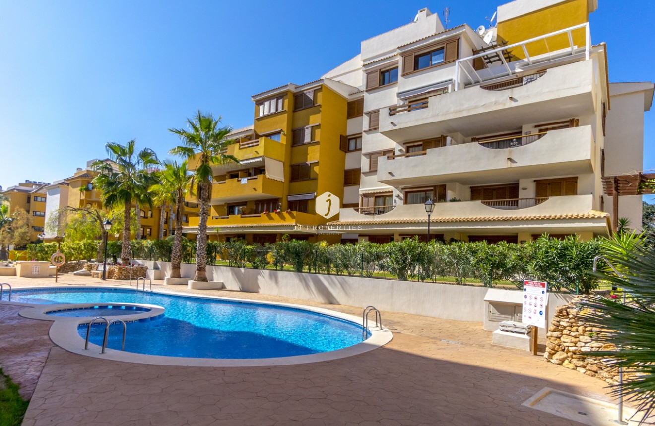 Resale - Apartment / flat -
Torrevieja - Costa Blanca