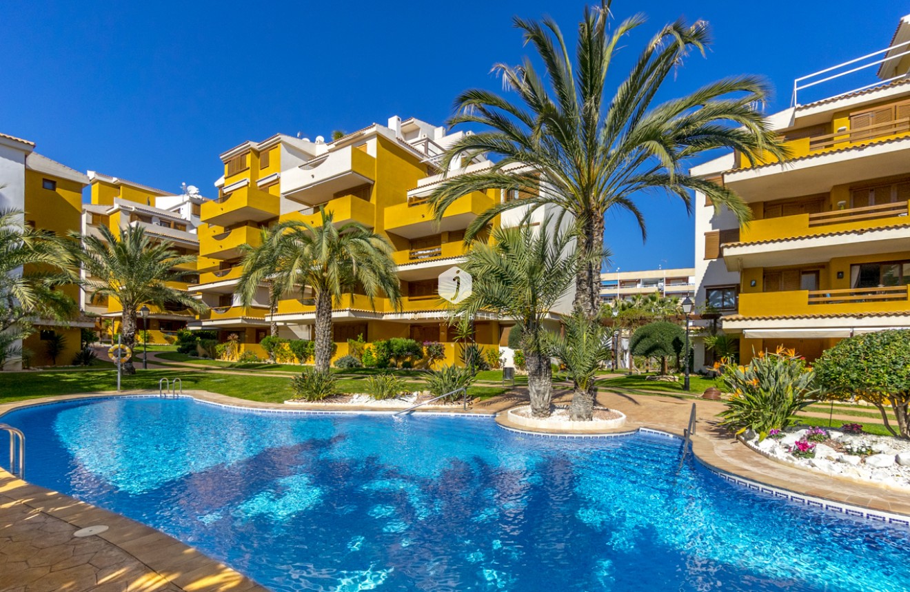Resale - Apartment / flat -
Torrevieja - Costa Blanca