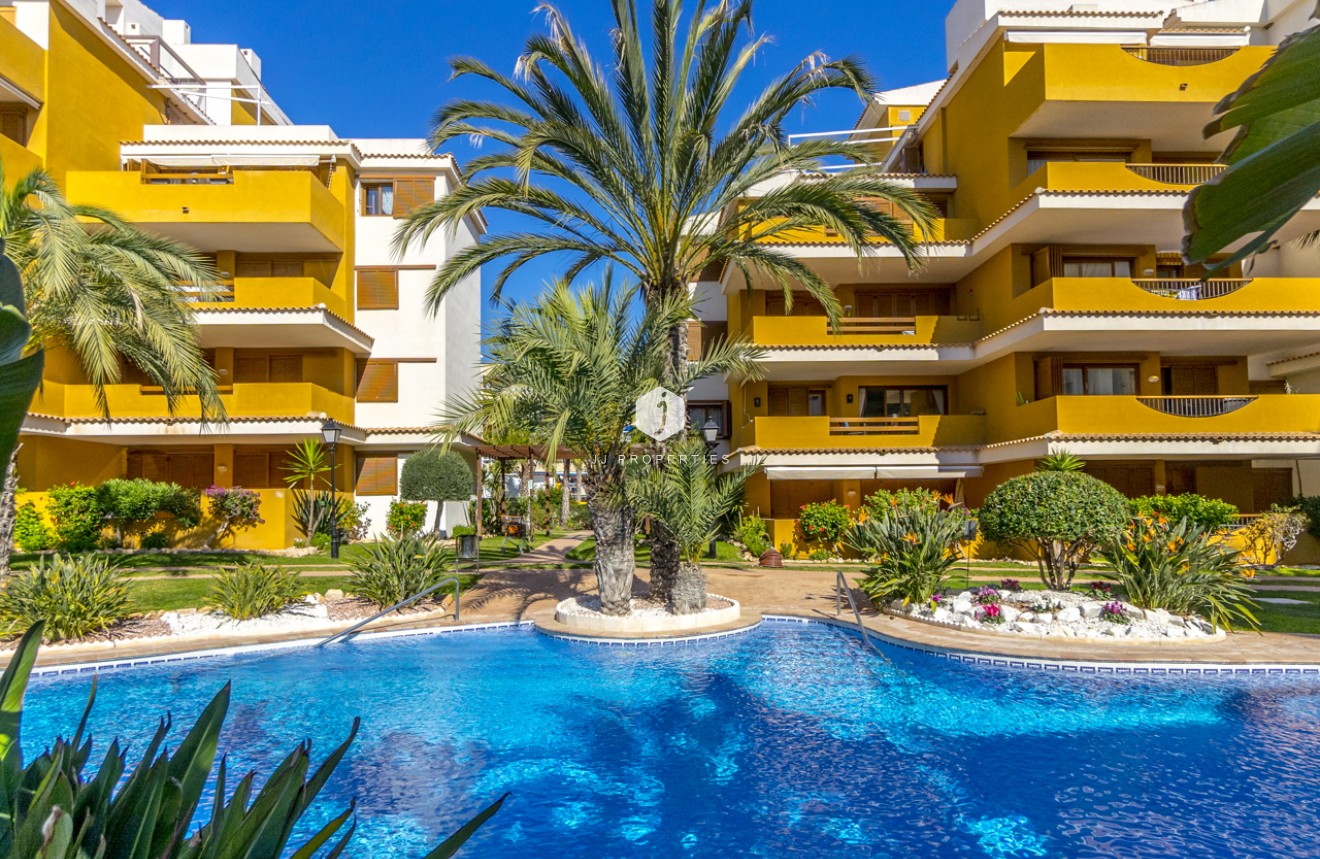 Resale - Apartment / flat -
Torrevieja - Costa Blanca