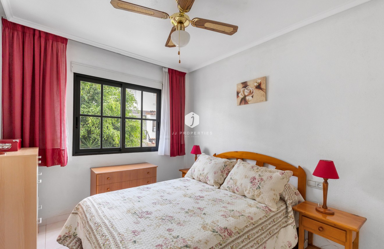 Tweedehands - Appartement / flat -
Torrevieja - Costa Blanca
