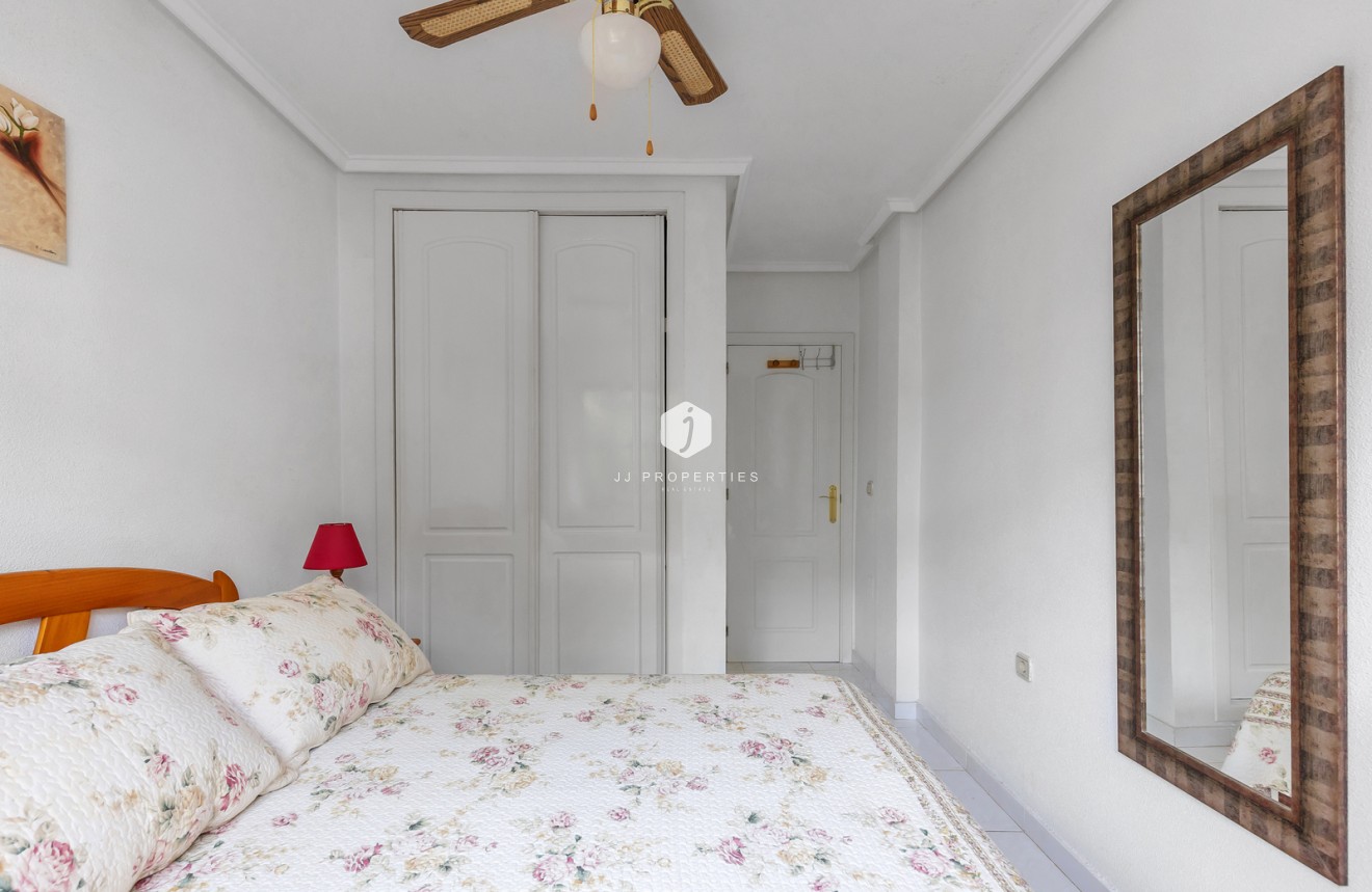 Tweedehands - Appartement / flat -
Torrevieja - Costa Blanca