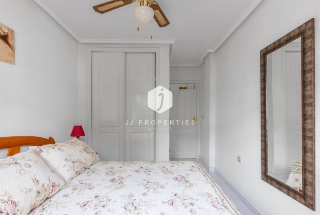 Tweedehands - Appartement / flat -
Torrevieja - Costa Blanca