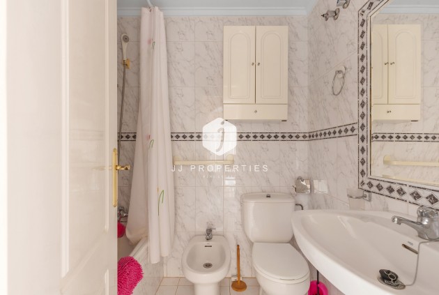 Tweedehands - Appartement / flat -
Torrevieja - Costa Blanca