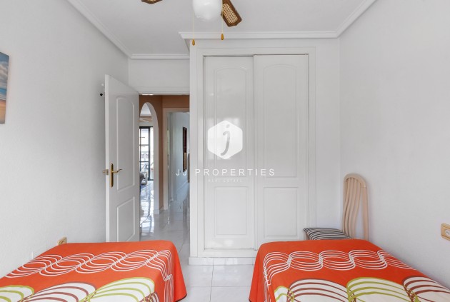 Tweedehands - Appartement / flat -
Torrevieja - Costa Blanca