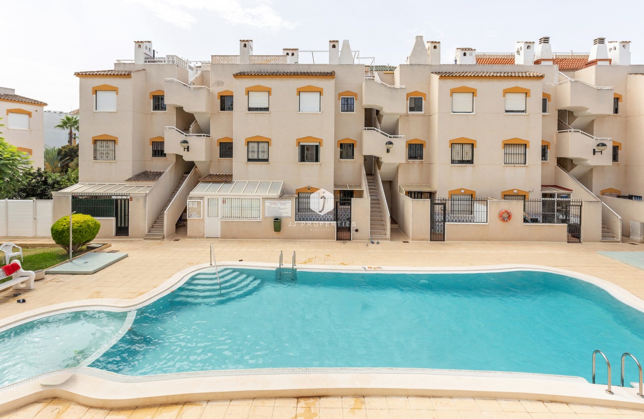 Tweedehands - Appartement / flat -
Torrevieja - Costa Blanca