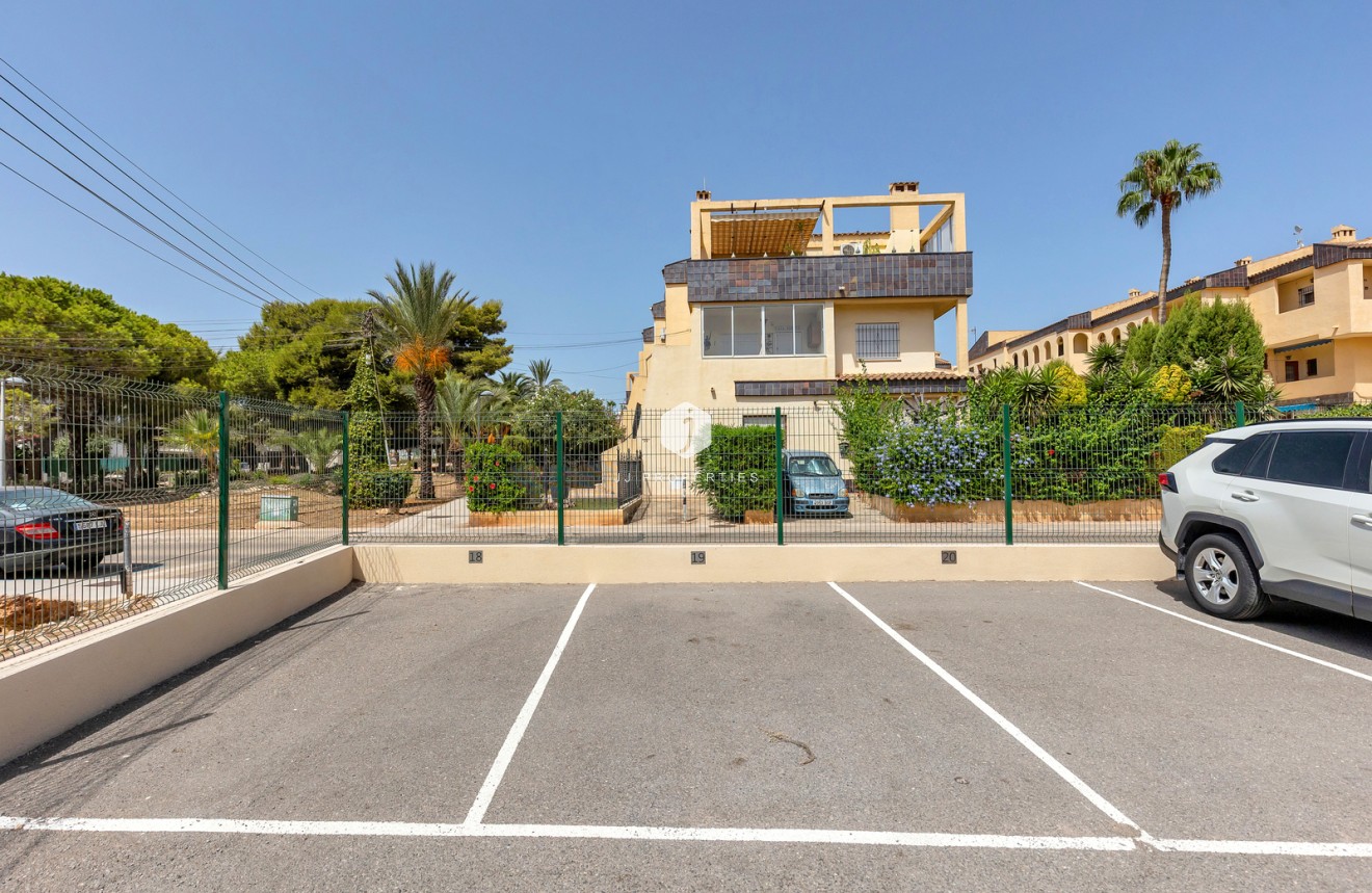Tweedehands - Appartement / flat -
Torrevieja - Costa Blanca