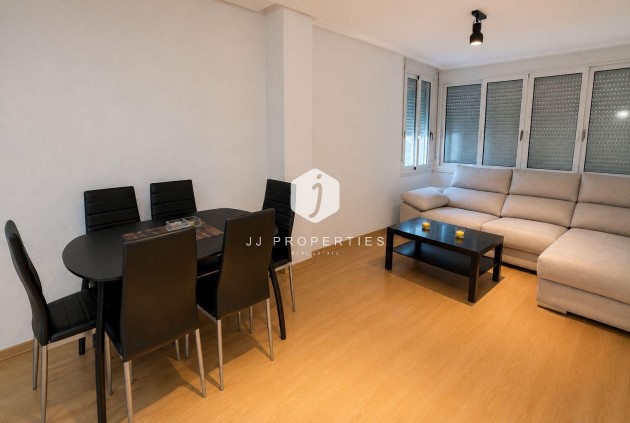 Aus zweiter Hand - Wohnung -
Torrevieja - Nueva Torrevieja