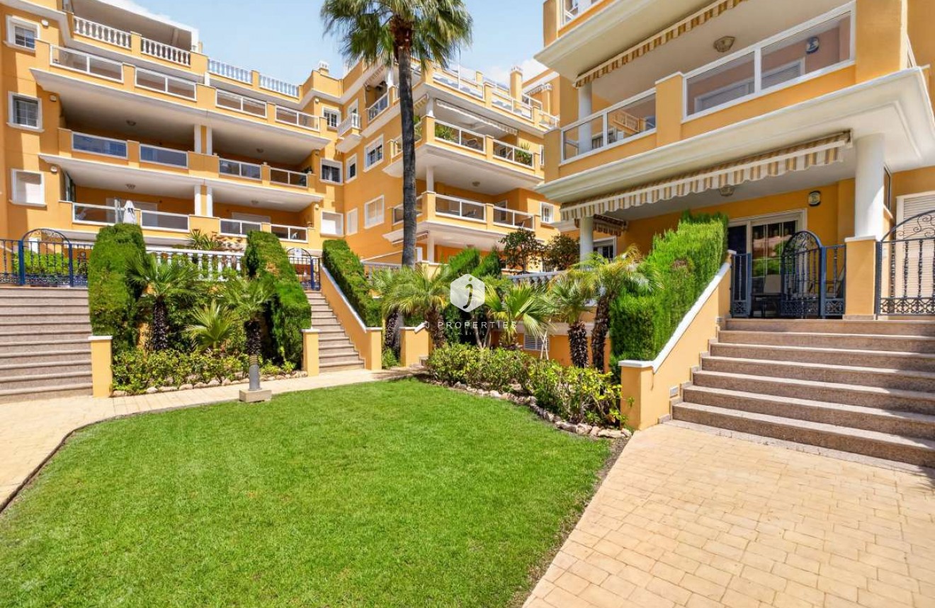Tweedehands - Appartement / flat -
Cabo Roig - Costa Blanca