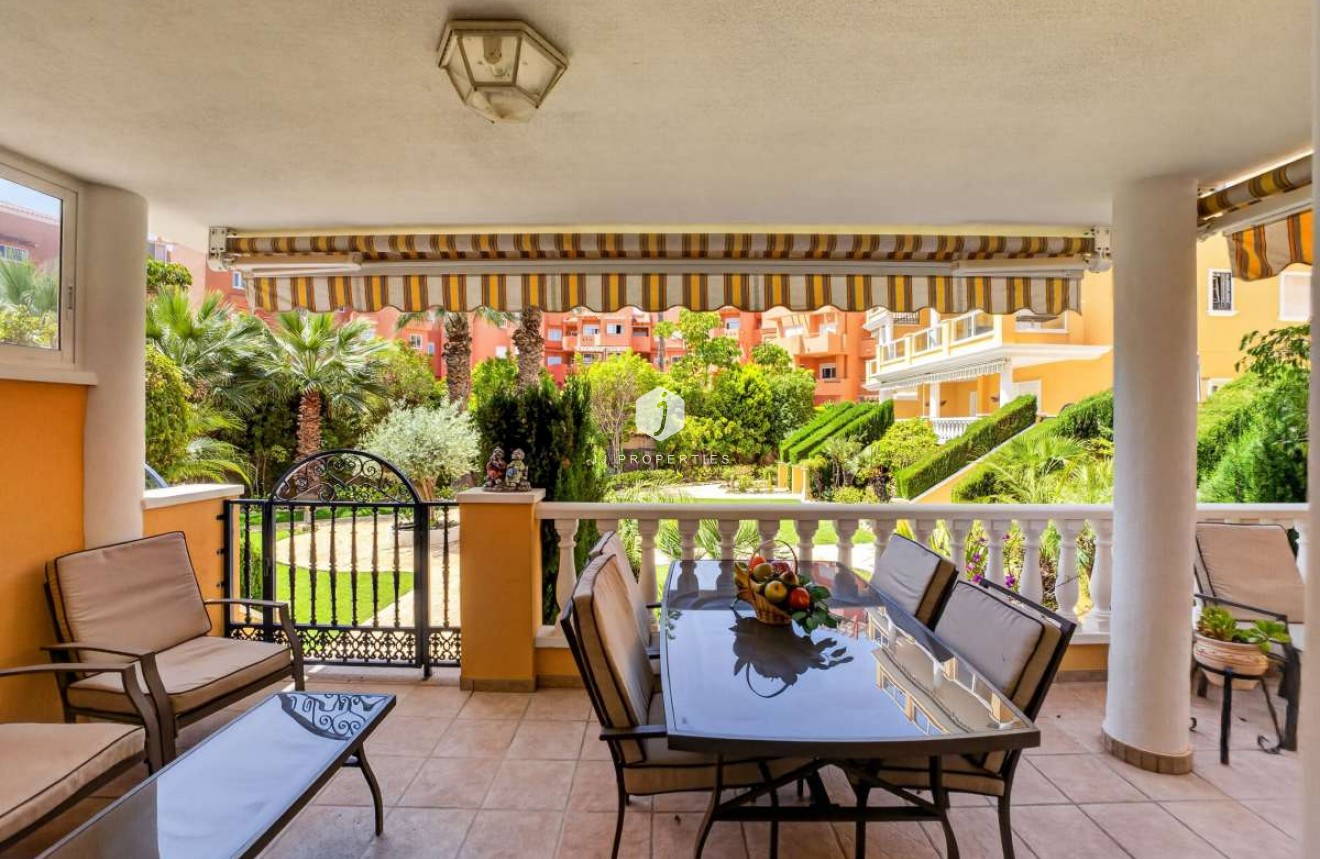 Tweedehands - Appartement / flat -
Cabo Roig - Costa Blanca