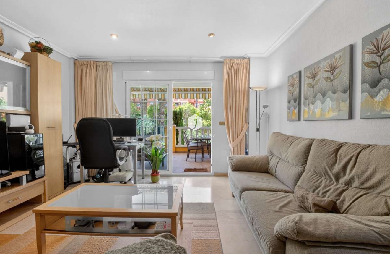 Tweedehands - Appartement / flat -
Cabo Roig - Costa Blanca