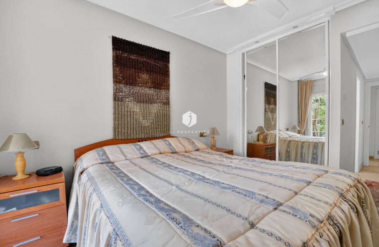 Tweedehands - Appartement / flat -
Cabo Roig - Costa Blanca