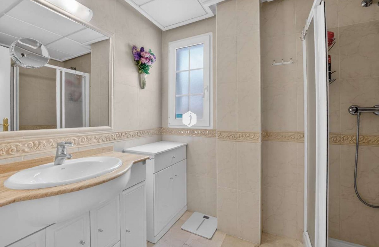 Tweedehands - Appartement / flat -
Cabo Roig - Costa Blanca