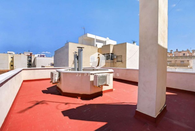 Resale - Apartment / flat -
Torrevieja - Costa Blanca