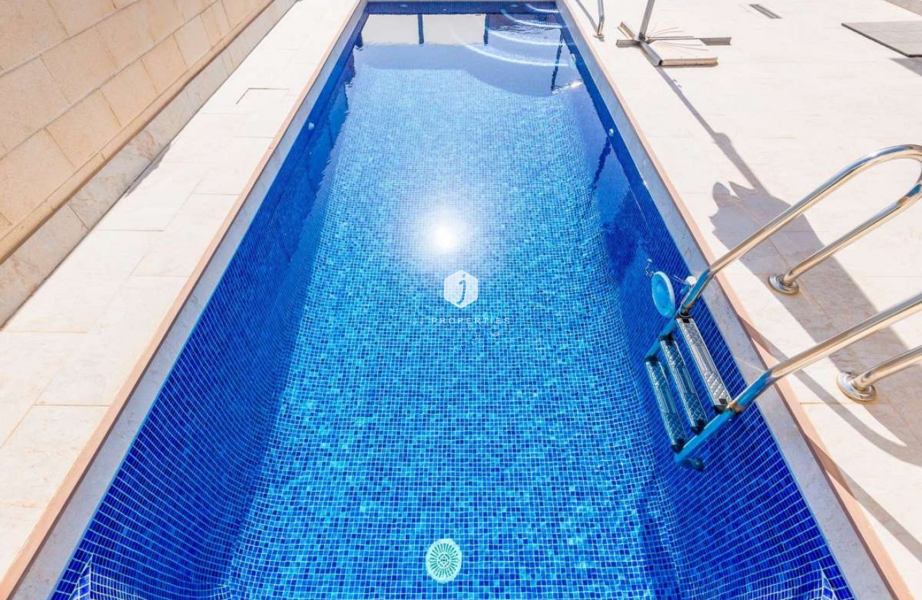 Tweedehands - Villa -
Orihuela Costa - Costa Blanca