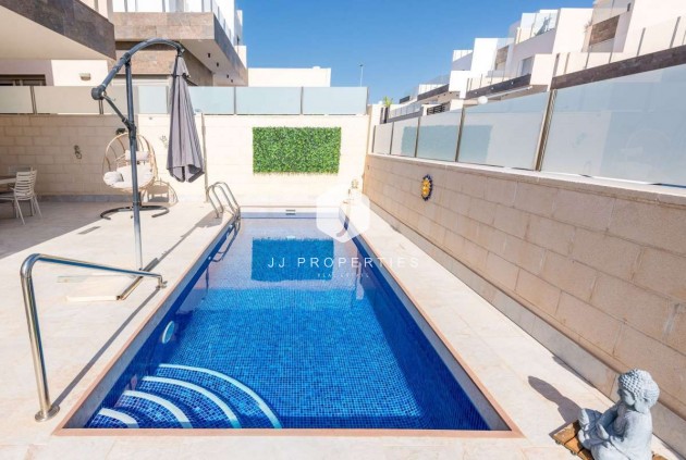 Tweedehands - Villa -
Orihuela Costa - Costa Blanca