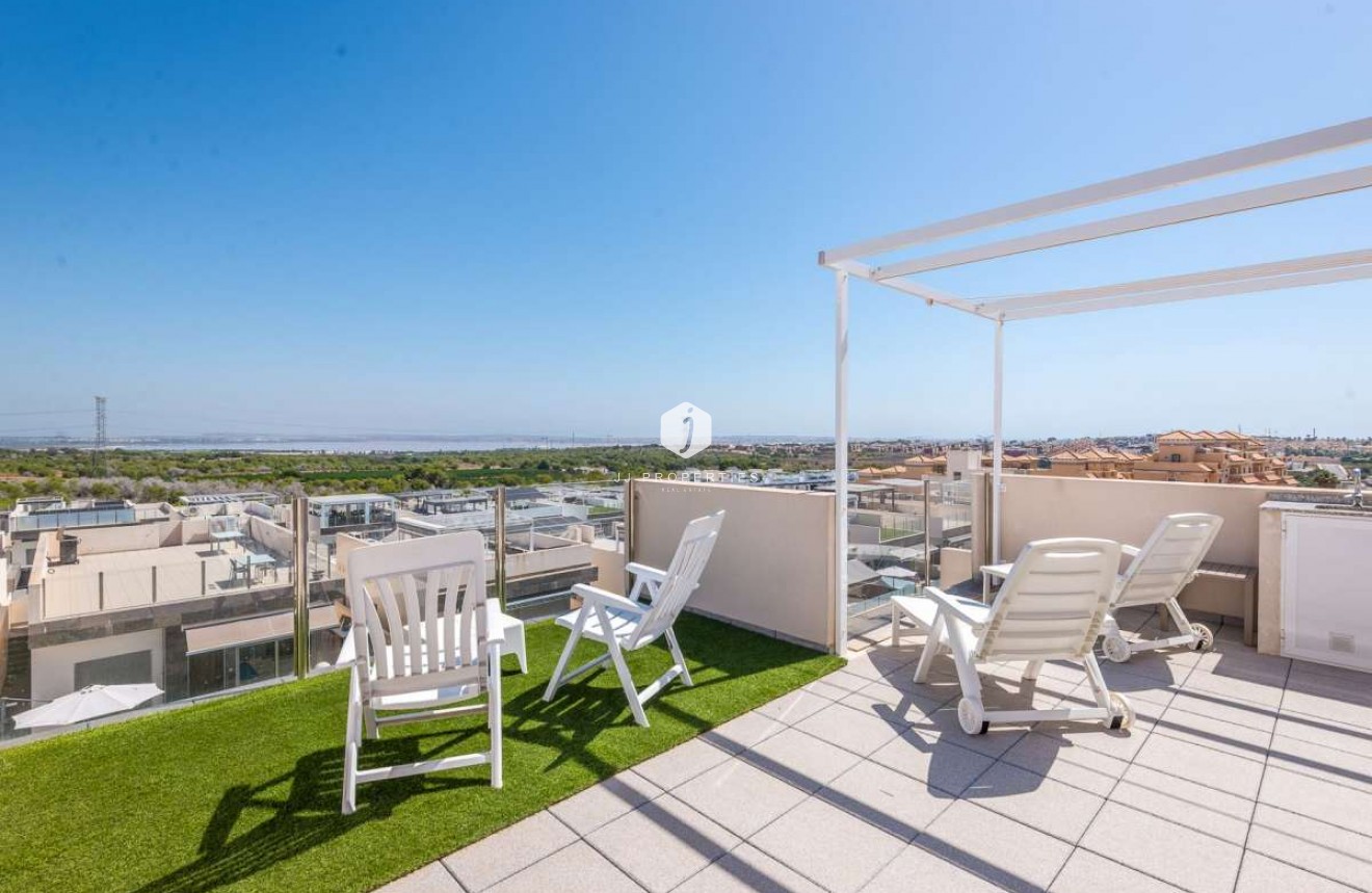 Tweedehands - Villa -
Orihuela Costa - Costa Blanca