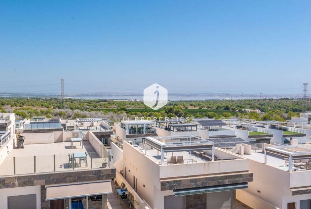 Tweedehands - Villa -
Orihuela Costa - Costa Blanca