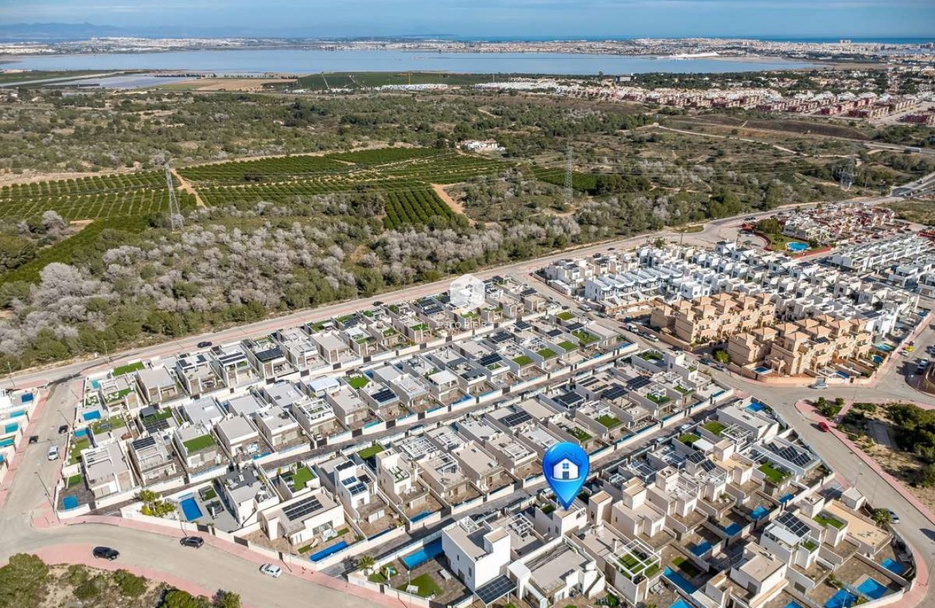 Tweedehands - Villa -
Orihuela Costa - Costa Blanca