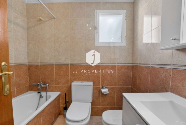 Tweedehands - Appartement / flat -
Torrevieja - Costa Blanca
